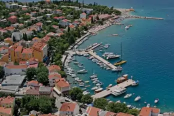 Unique hotel for sale on the 1st line to the sea