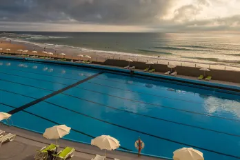 Reasonably priced 1st line hotel for sale with credit facility