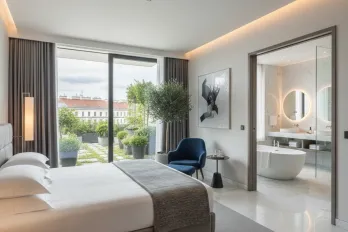 Hotel in the 5th district of Vienna with 5,5% rentability