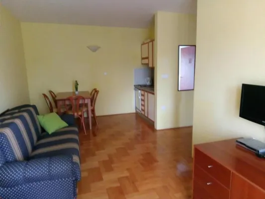 Hotel for sale on the first row to the sea in Istria - pic.7