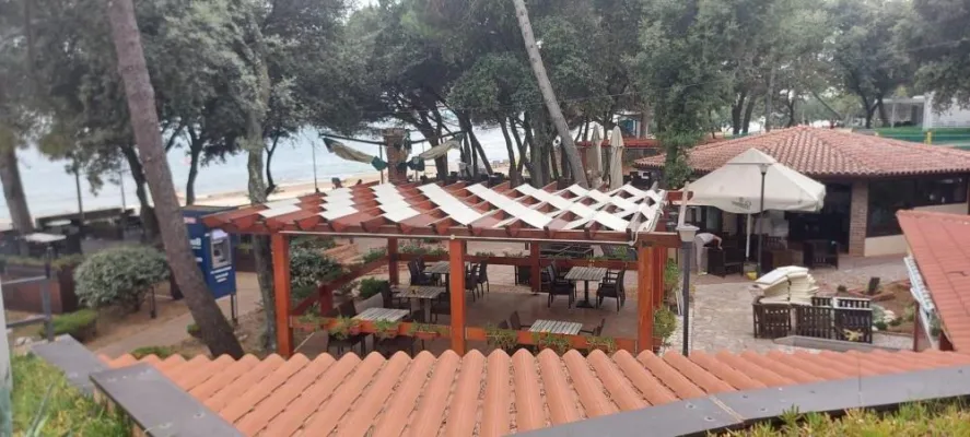 Waterfront tourist settlement/camping for sale in booming Istria, Croatia - pic.11