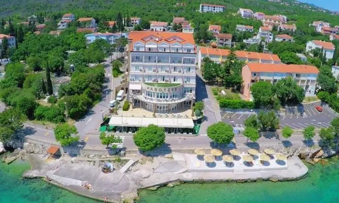 Wunderschönes 4-Sterne-Hotel am Wasser mit 60 Zimmern - ermäßigt! - Foto 2