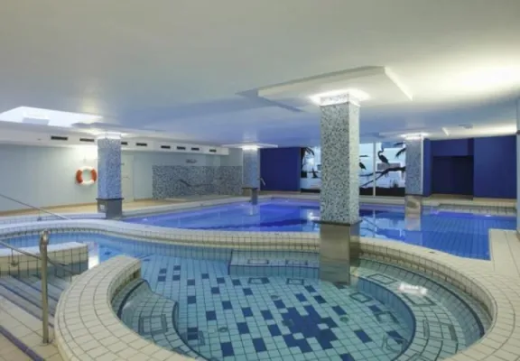 Bestbetriebenes 4-Sterne-Hotel zu verkaufen in dem berühmten slowenischen Thermalbad - Foto 2