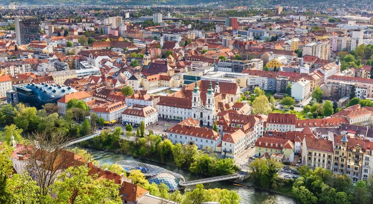 New hotel for 65 rooms with guaranteed yield of 4.6% in Graz area, Styria, Austria - pic.1