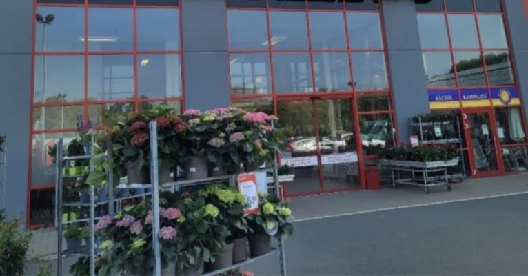 Verkauf von Attraktiver Baumarkt mit Gartencenter in der Nähe von Bonn - Foto 1