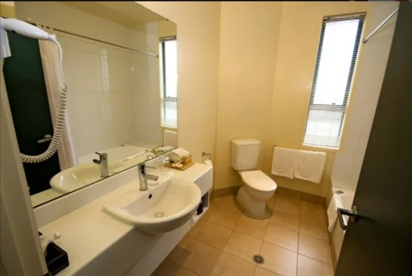 4**** Hotel mit 52 Zimmern in Nürnberg - Foto 2