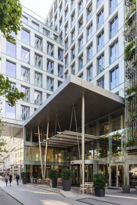 Prime location 4**** star hotel in the 1st district of Vienna, with 4,2% rentability - pic.1