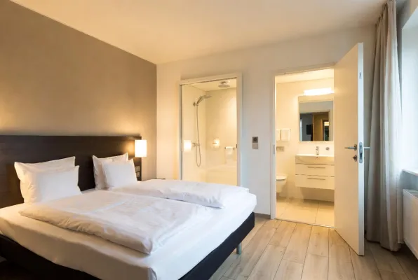 3*** Modernes Hotel zum Verkauf in Bremen - Foto 1